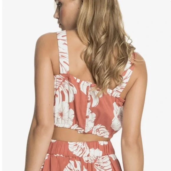 🌟 NEW 🌟 ROXY Women's Silver Glow Printed Top- Size Medium - Picture 4 of 4